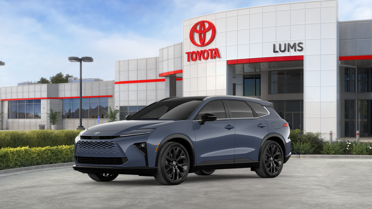 2026 Toyota Toyota Crown Signia Limited