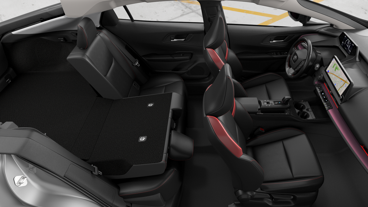 2026 Toyota Prius Plug-in Hybrid Base