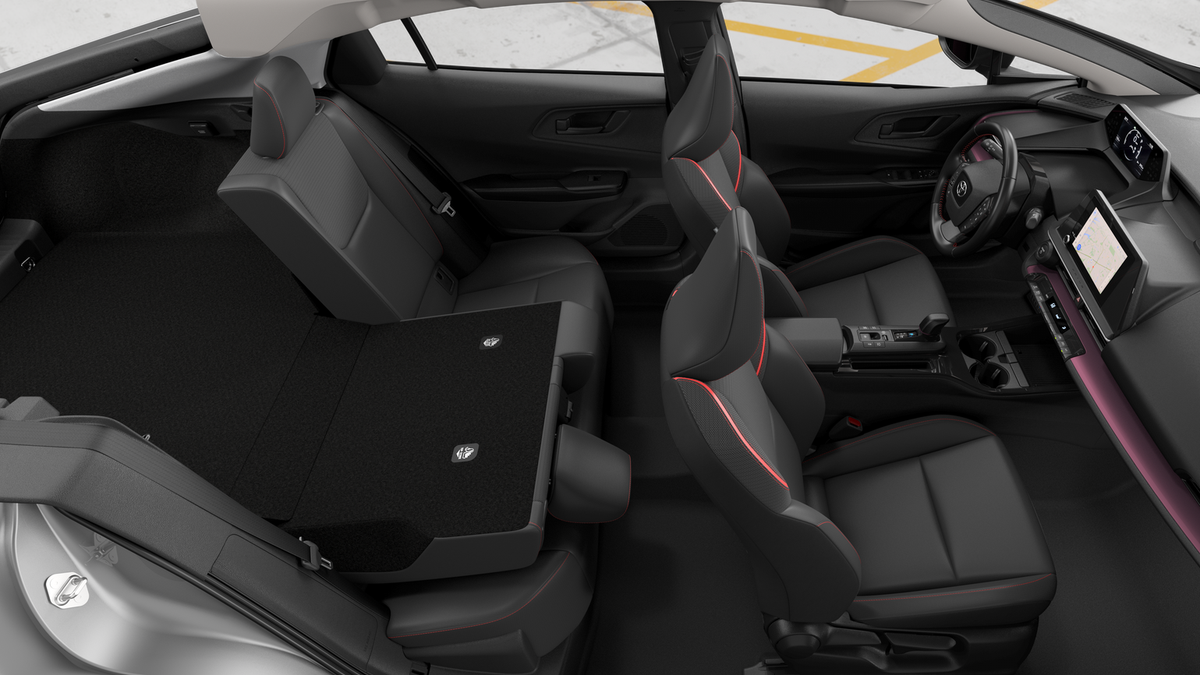 2026 Toyota Prius Plug-in Hybrid Base