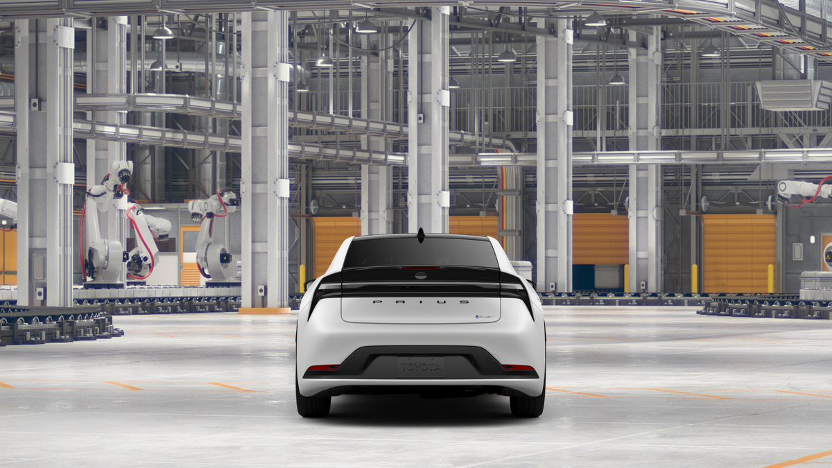 2027 Toyota Prius Plug-in Hybrid Base