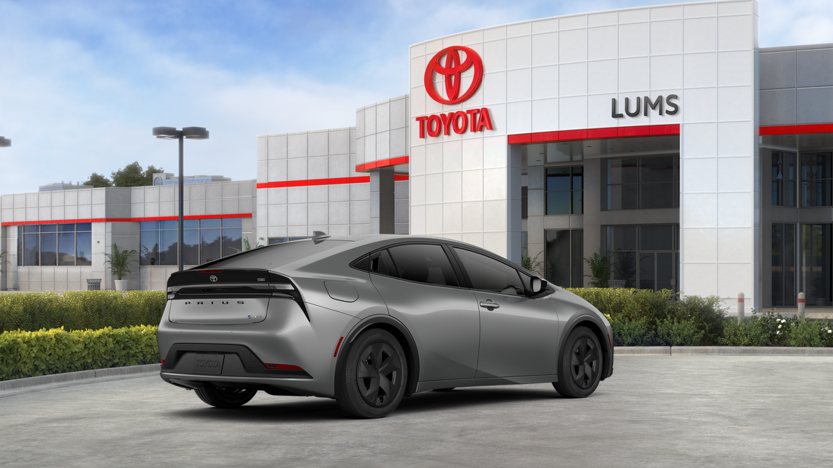 2026 Toyota Prius Plug-in Hybrid SE