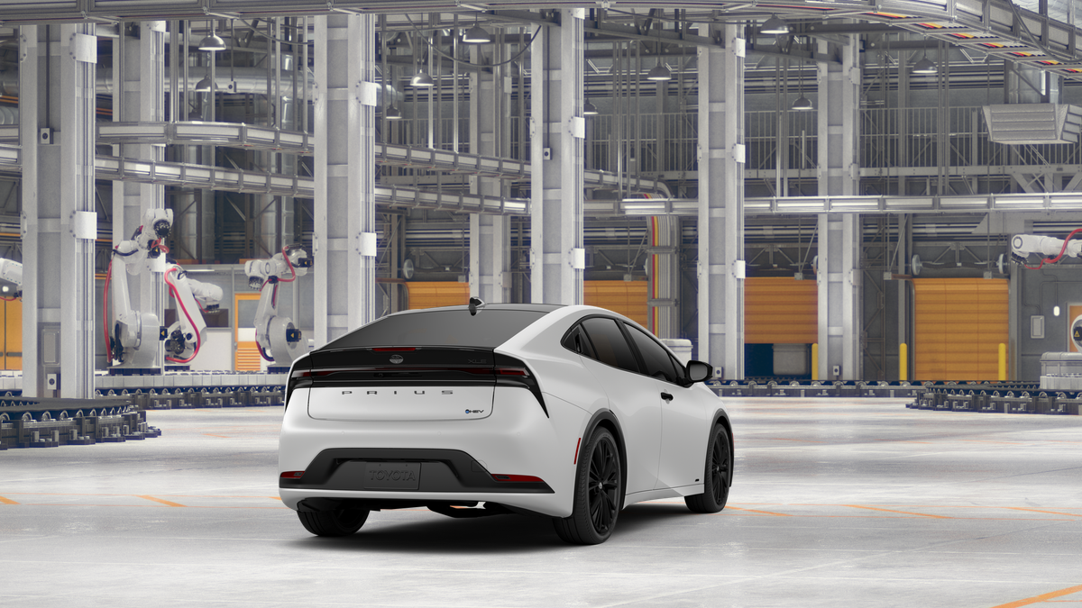 2027 Toyota Prius Base