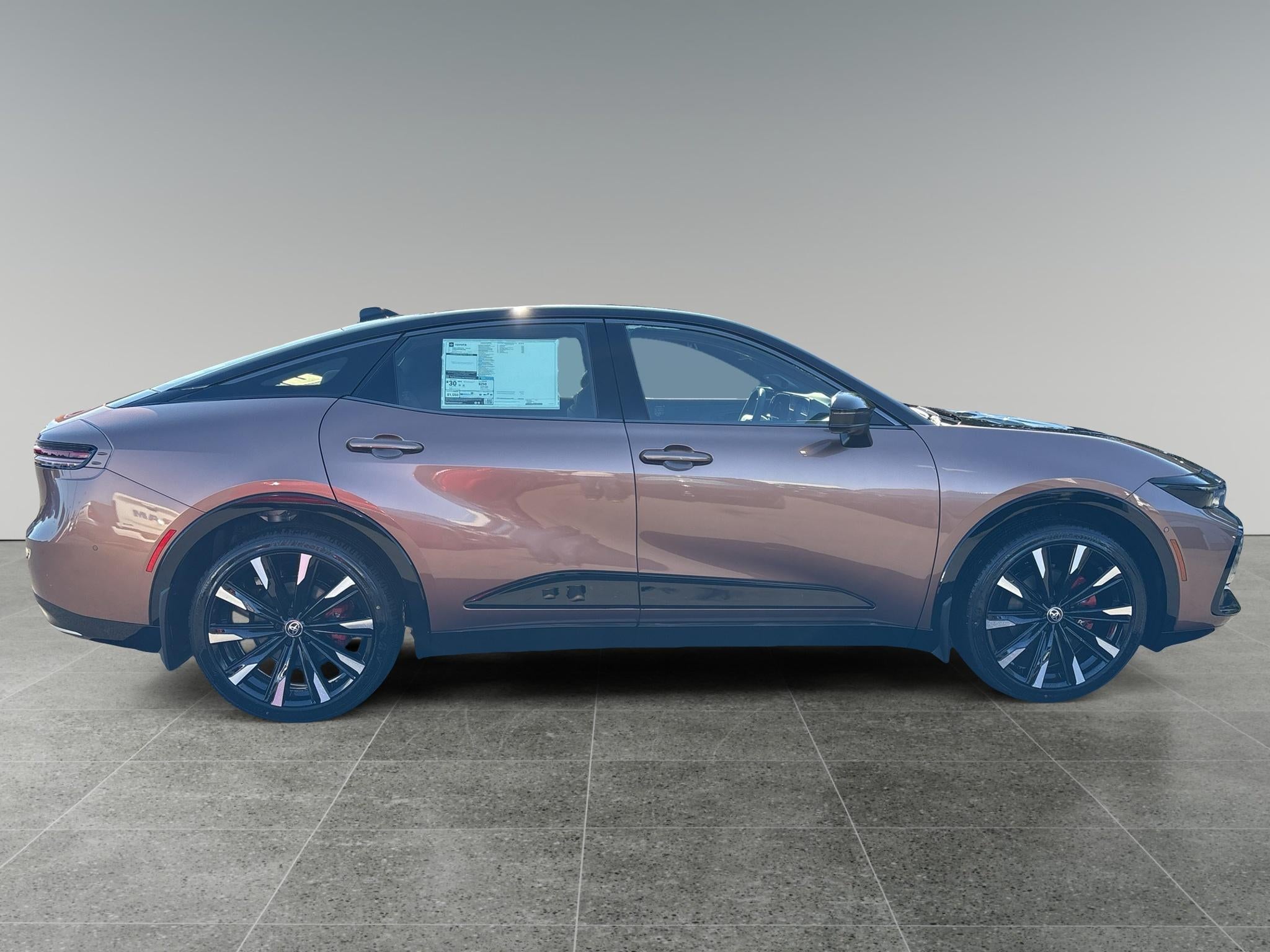 2027 Toyota Toyota Crown Platinum