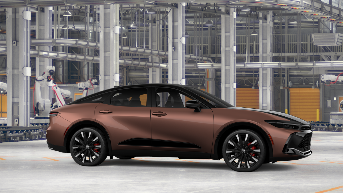 2027 Toyota Toyota Crown Platinum