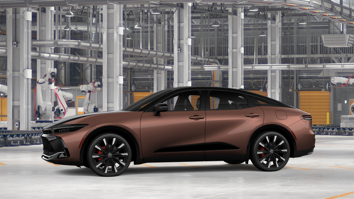 2027 Toyota Toyota Crown Platinum