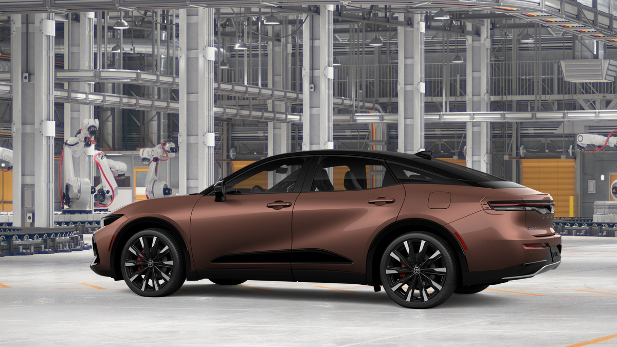 2027 Toyota Toyota Crown Platinum