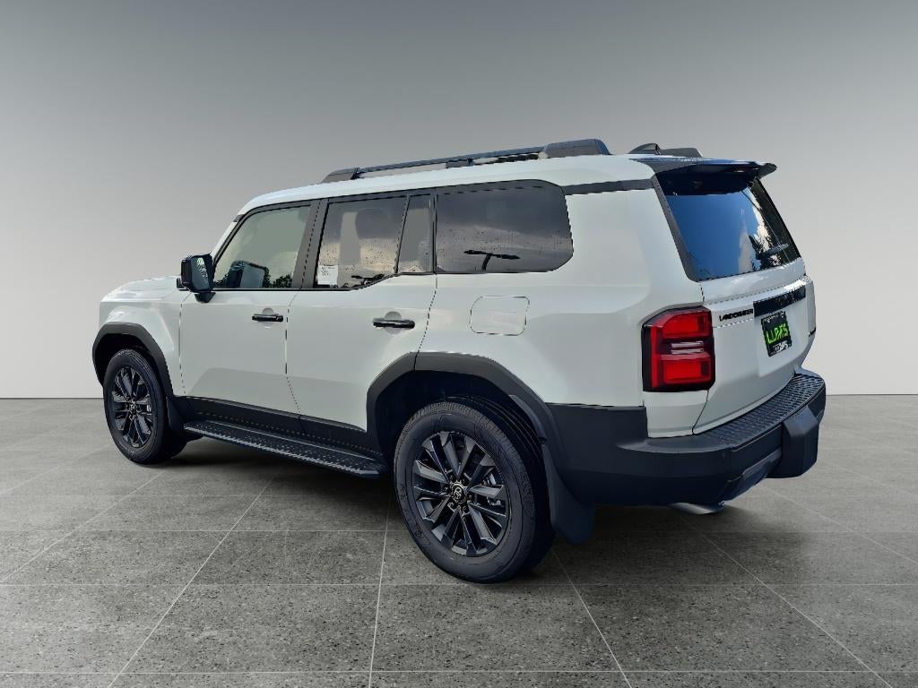 2027 Toyota Land Cruiser 4WD (Natl)