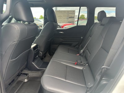 2027 Toyota Land Cruiser 4WD (Natl)