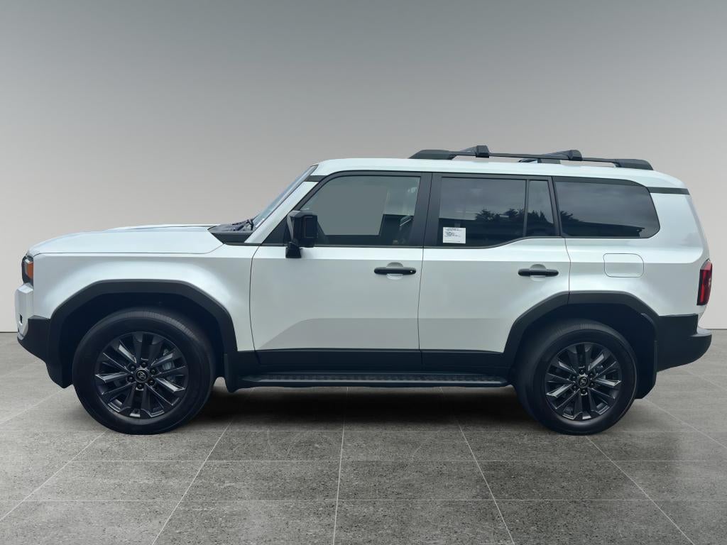 2027 Toyota Land Cruiser 4WD (Natl)