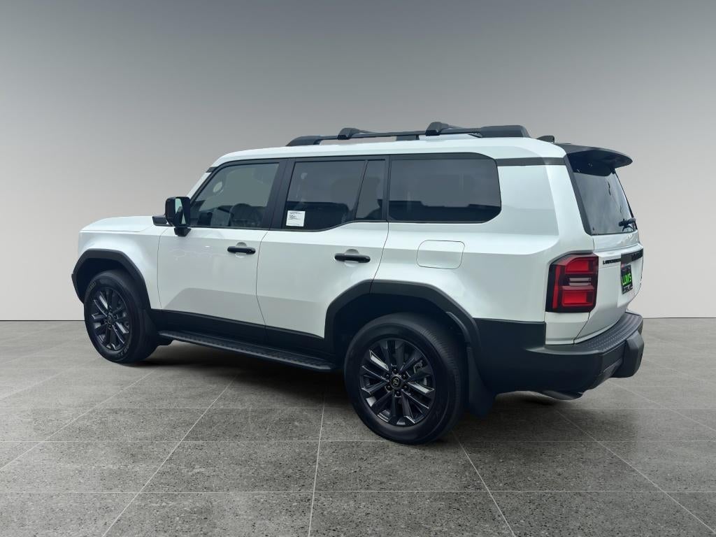 2027 Toyota Land Cruiser 4WD (Natl)