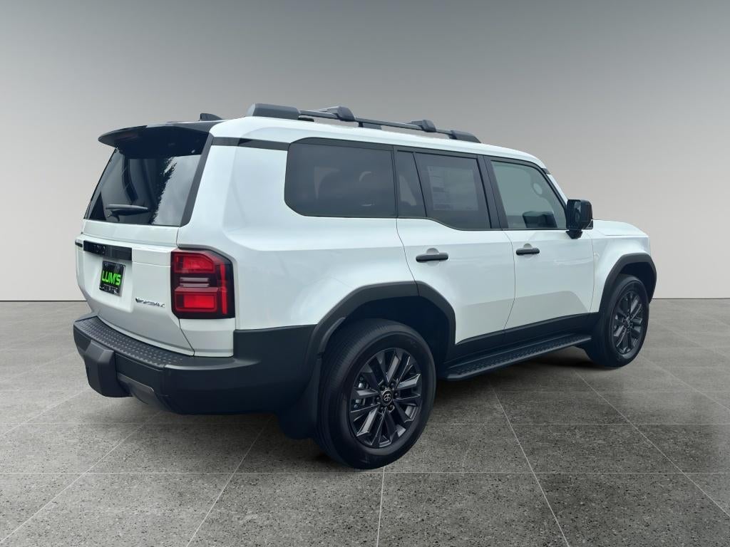 2027 Toyota Land Cruiser 4WD (Natl)