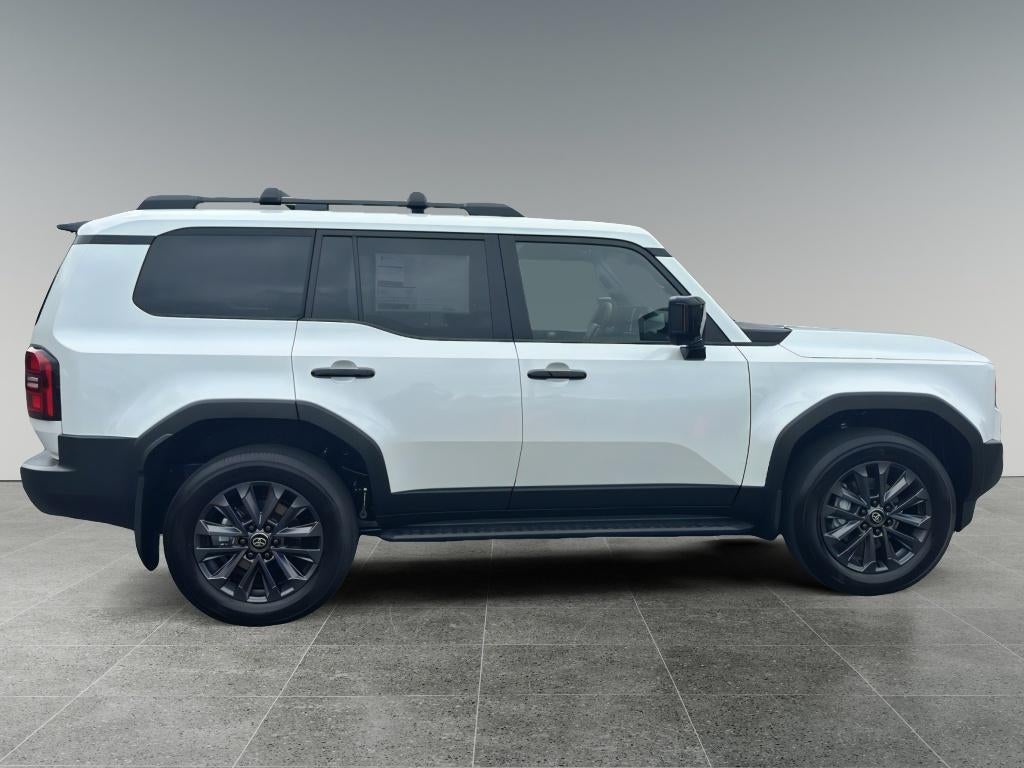 2027 Toyota Land Cruiser 4WD (Natl)
