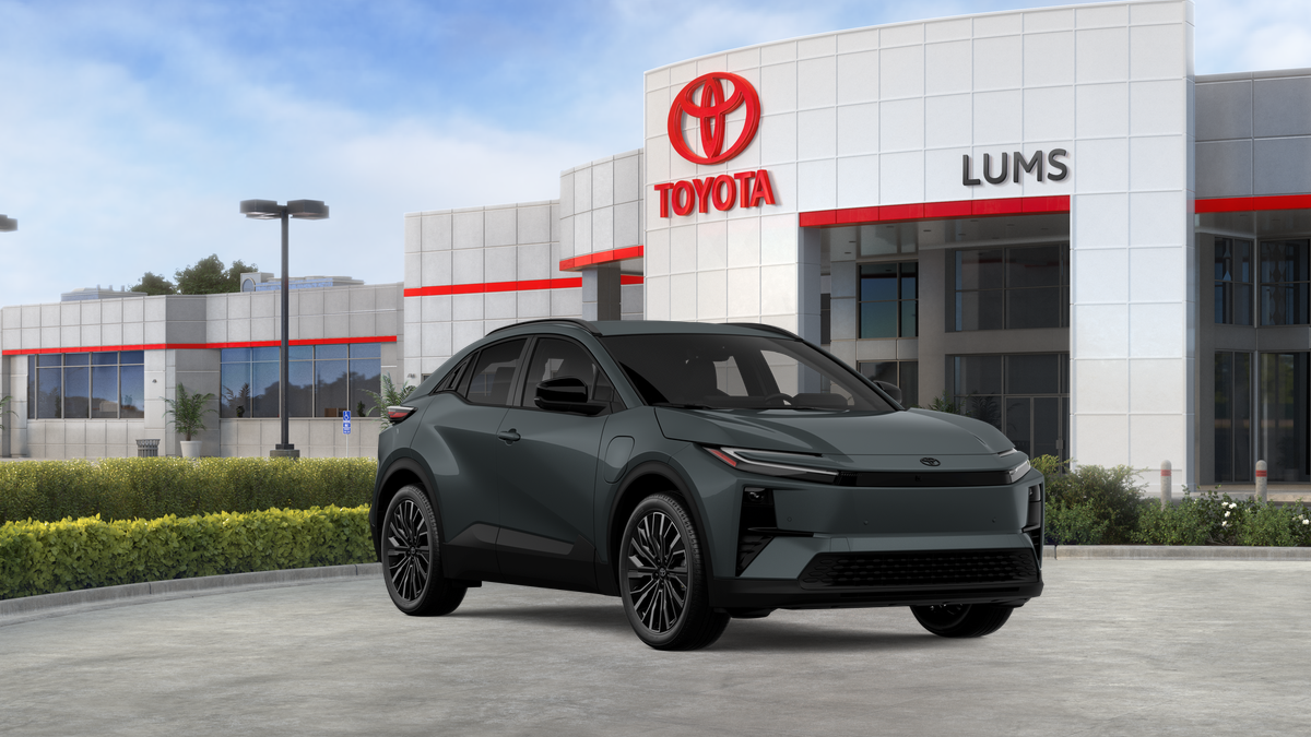 2026 Toyota C-HR Base