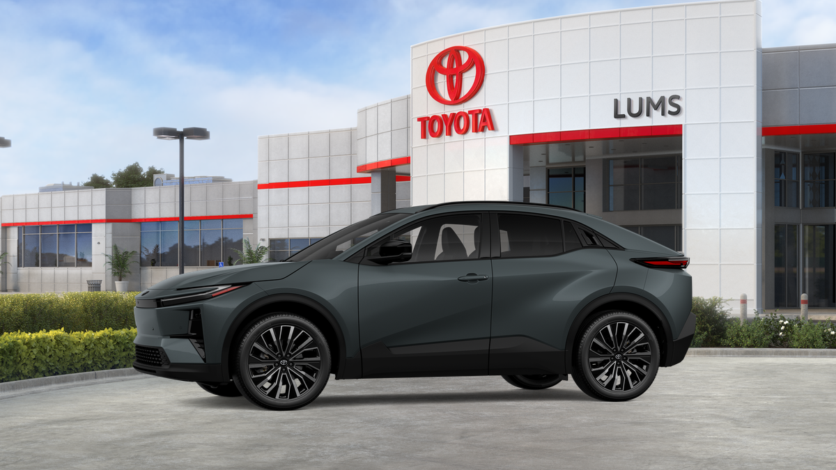 2026 Toyota C-HR Base
