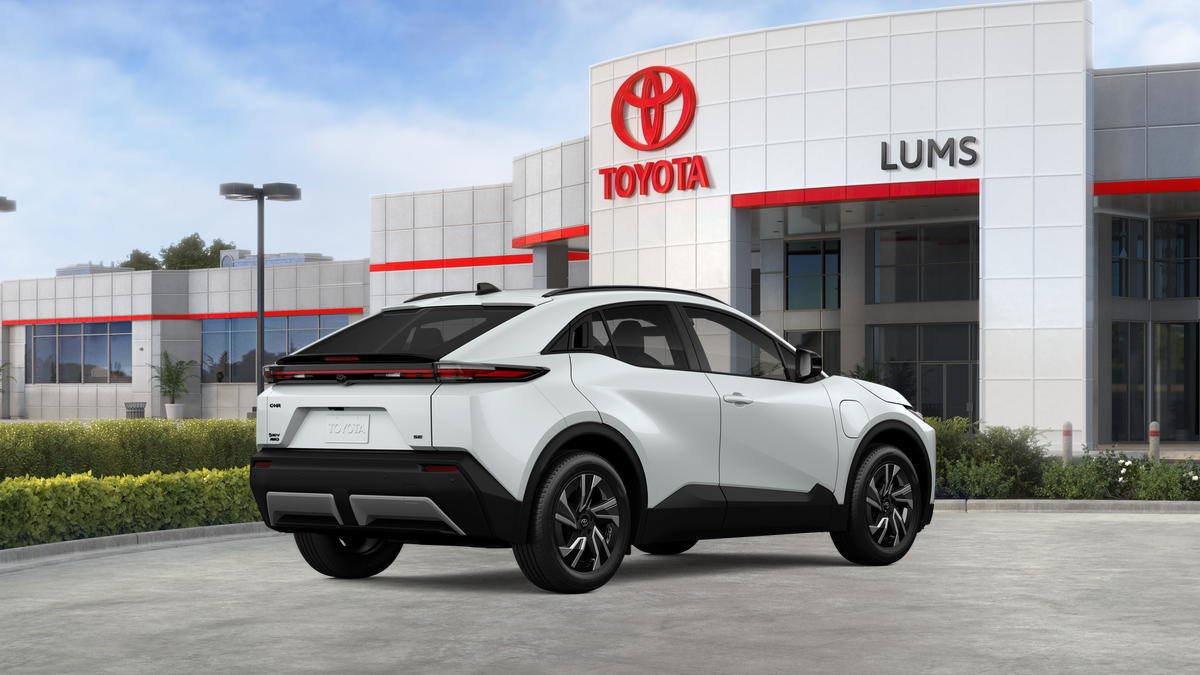2026 Toyota C-HR Base