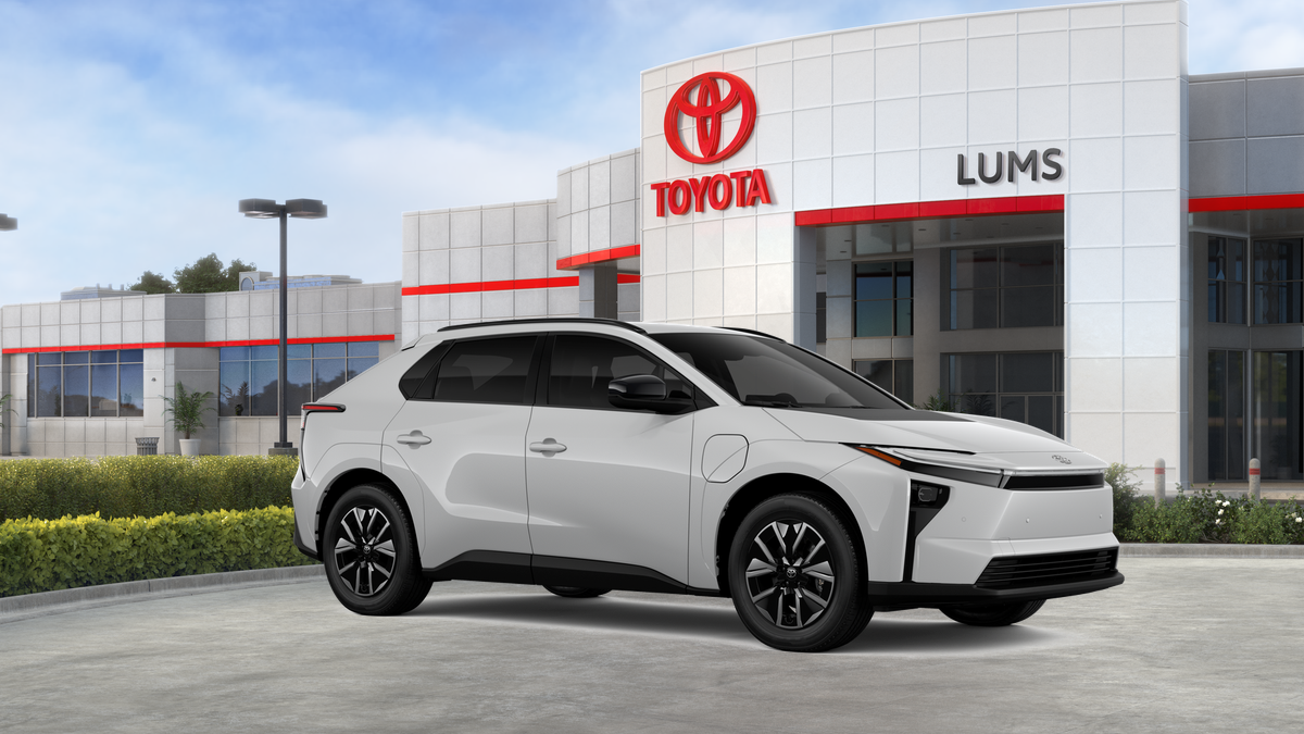 2026 Toyota bZ XLE Plus