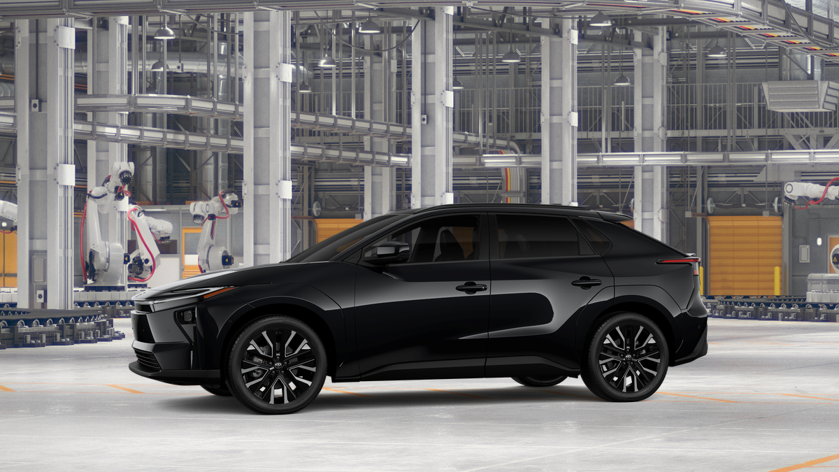 2027 Toyota bZ Base